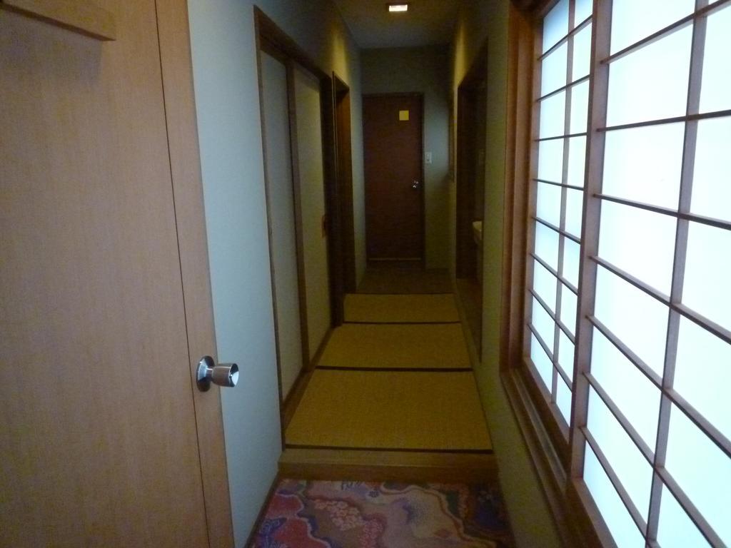 Yudanaka Tawaraya Ryokan Yamanouchi  Bilik gambar
